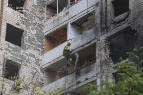 Война, 26 октября. При ударе по Киеву погибли люди. На Сумщине дрон атаковал автобус, среди пострадавших — дети. РФ испытала «Буревестник»