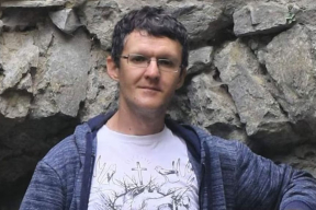 Конвейер репрессий. Журналисту Денису Ивашину 47. Снова с аукциона продают квартиру экономиста Павла Данейко. В Гомеле, вероятно, прошел суд по новому делу «рельсовых партизан»