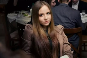 Конвейер репрессий. Гомельскую айтишницу осудили за «экстремизм». В Могилеве силовики обыскали квартиру кандидата в Координационный совет